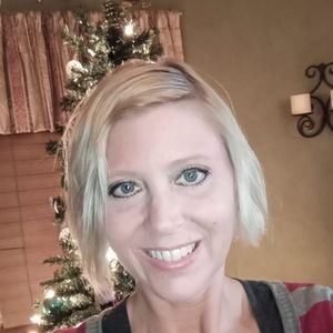 Meet your Posher, Angie